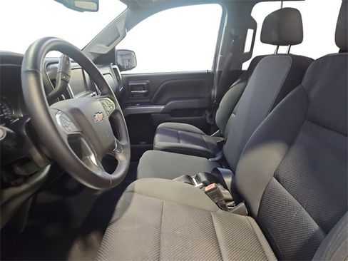 Used 2018 Chevrolet Silverado 1500 LT w/ All Star Edition image 9