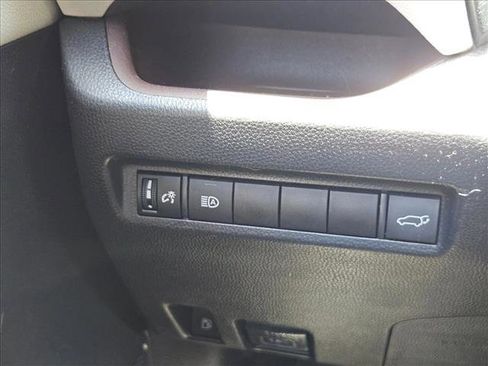 Used 2021 Toyota RAV4 Limited w/ Carpet Mat Package (TMS) AWD/4WD image 13