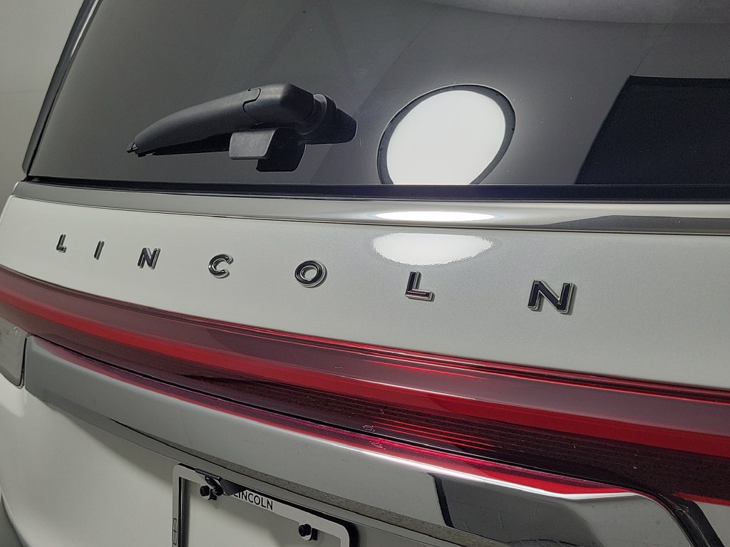 Certified 2023 Lincoln Navigator L Black Label AWD/4WD image 5