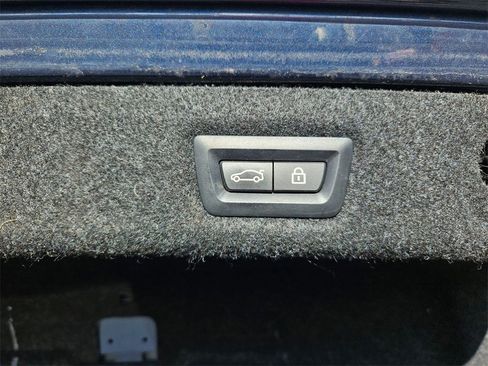 Certified 2023 BMW 540i xDrive w/ Premium Package image 24