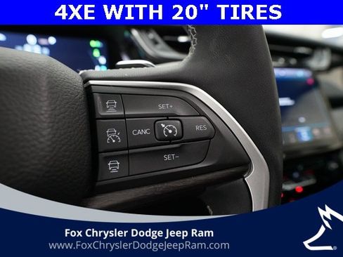 Used 2023 Jeep Grand Cherokee 4WD 4xe image 19