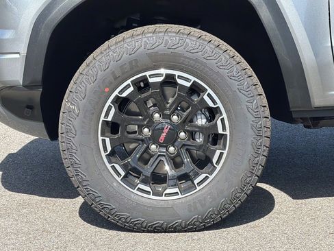 New 2026 GMC Canyon AT4 w/ Technology Plus Package image 29