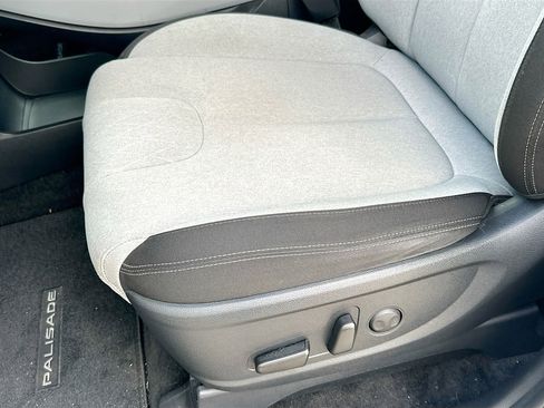Used 2021 Hyundai Palisade SEL w/ Cargo Package image 18