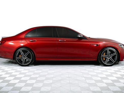 Used 2023 Mercedes-Benz E 63 AMG S image 9