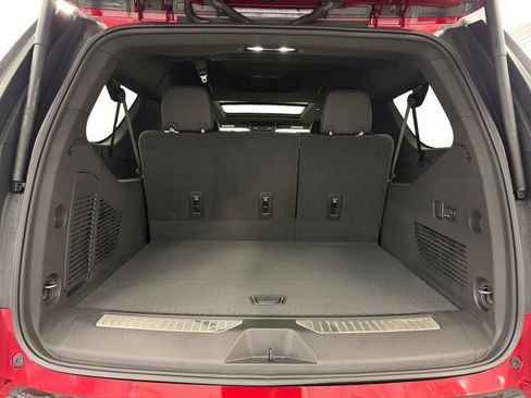 New 2026 GMC Yukon XL Denali w/ Denali Reserve Package image 32