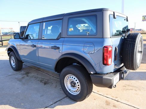 New 2025 Ford Bronco 4-Door AWD/4WD image 22