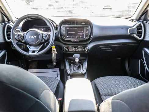 Used 2022 Kia Soul LX w/ Technology Package FWD image 20