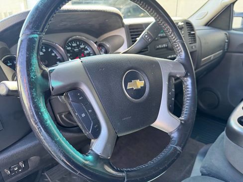 Used 2008 Chevrolet Silverado 2500 LT w/ 1LT Convenience Package image 28