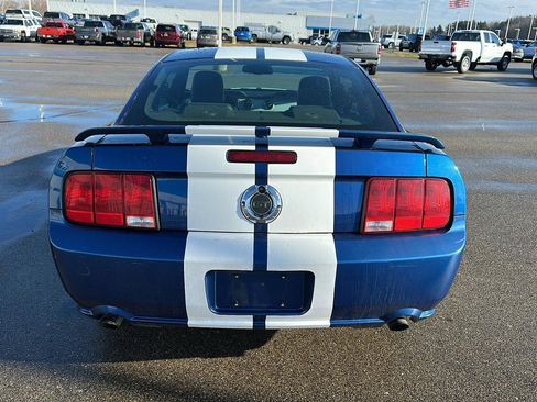Used 2009 Ford Mustang GT Premium image 5