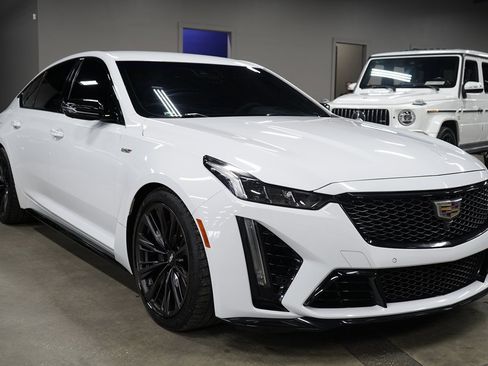 Used 2022 Cadillac CT5 V Blackwing RWD image 7