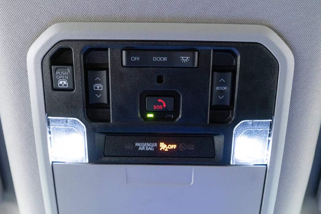 Certified 2024 Toyota Tundra Limited AWD/4WD image 32
