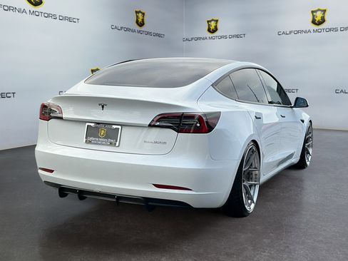 Used 2023 Tesla Model 3 Performance image 5