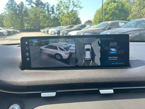 Used 2024 Genesis Electrified GV70 Advanced image 14