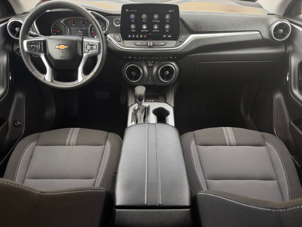 Used 2024 Chevrolet Blazer LT w/ Convenience Package FWD image 18