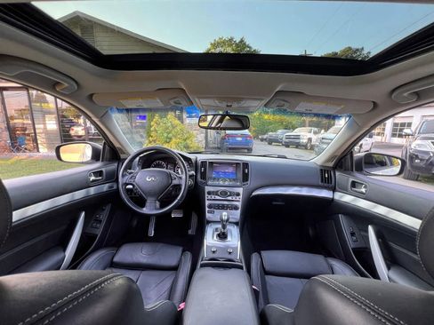 Used 2014 INFINITI Q60 Journey w/ Premium Package RWD image 24