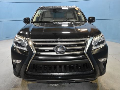 Used 2014 Lexus GX 460 w/ Premium Package image 24