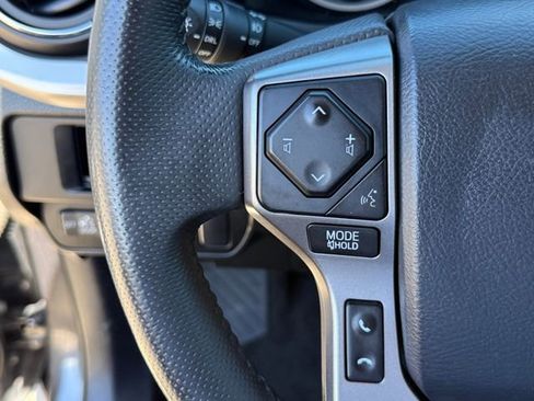 Used 2017 Toyota Tacoma SR5 w/ Tow Package image 17