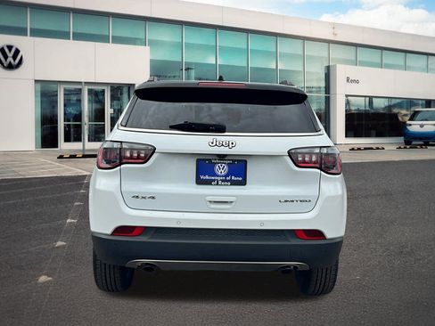 Used 2023 Jeep Compass Limited image 6