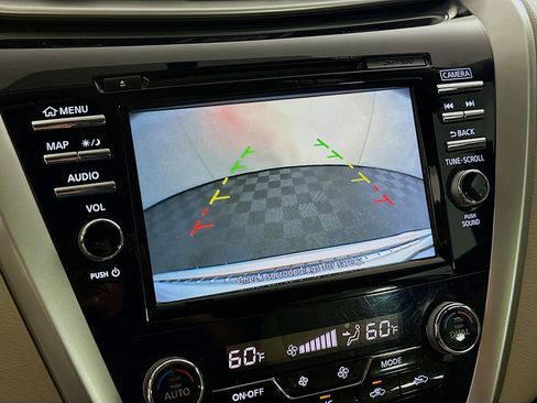 Used 2017 Nissan Murano SV FWD image 22