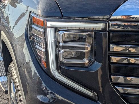 New 2026 GMC Sierra 1500 SLT w/ SLT Premium Plus Package image 10