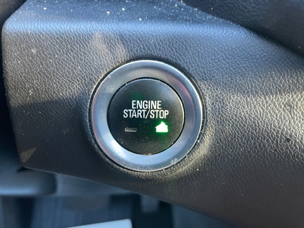 Certified 2018 GMC Terrain Denali w/ Advanced Safety Package AWD/4WD image 41