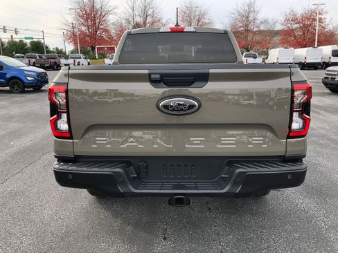 New 2025 Ford Ranger XLT w/ FX4 Off-Road Package image 4