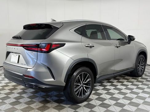 Certified 2024 Lexus NX 250 FWD image 12