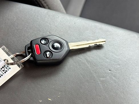 Used 2024 Subaru Impreza 2.0i AWD/4WD image 29