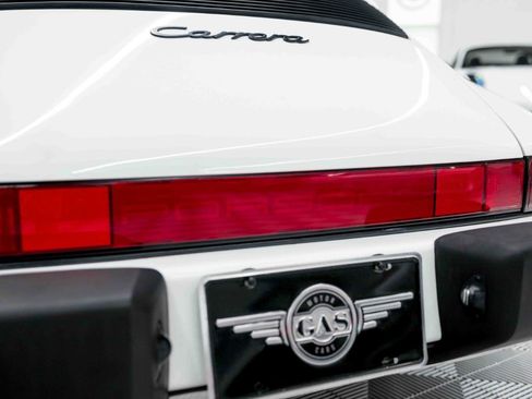 Used 1987 Porsche 911 Carrera RWD image 22
