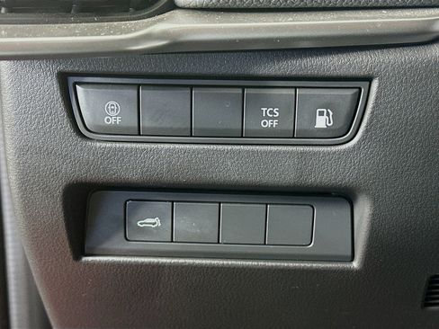Used 2024 MAZDA CX-90 Plug-In Hybrid w/ Preferred AWD/4WD image 17