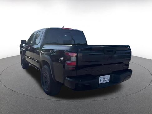 Used 2026 Nissan Frontier PRO-4X AWD/4WD image 11