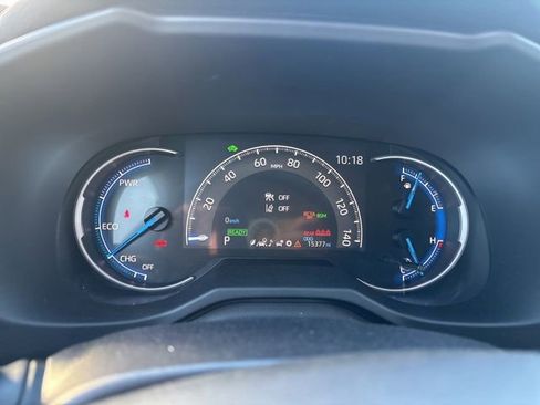 Used 2025 Toyota RAV4 XLE image 10