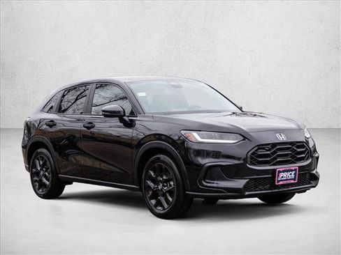 Used 2025 Honda HR-V Sport image 3