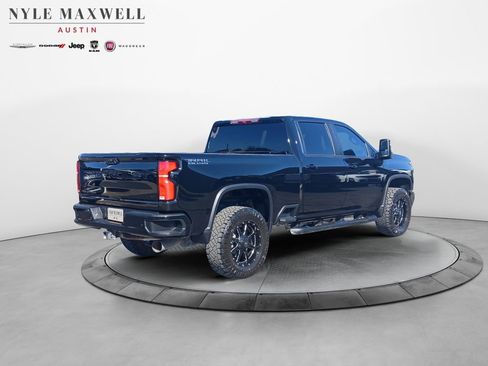 Used 2025 Chevrolet Silverado 2500 LT w/ Trail Boss Package image 16
