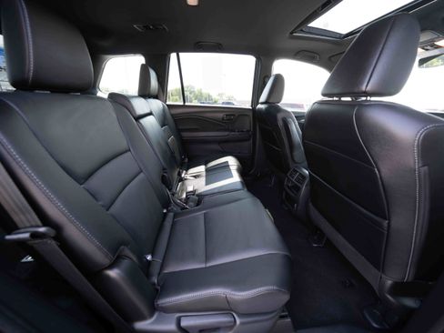 Used 2023 Honda Passport EX-L image 25