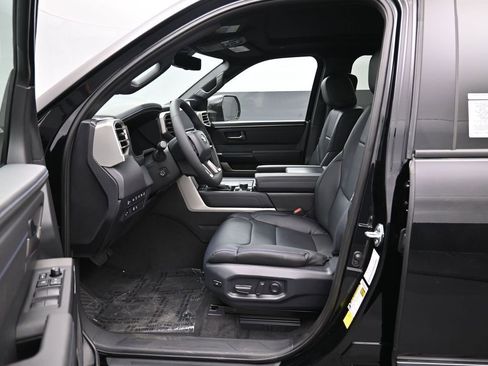 New 2026 Toyota Tundra Platinum AWD/4WD image 10