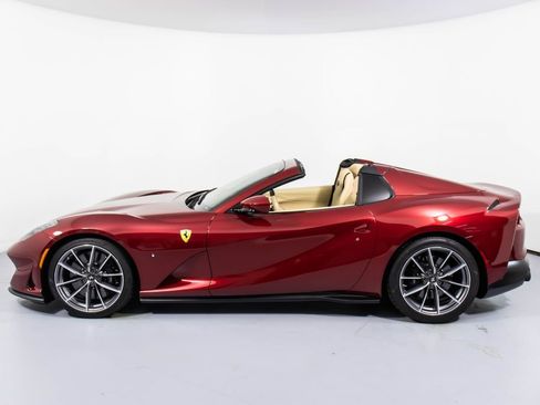 Certified 2022 Ferrari 812 GTS RWD image 9