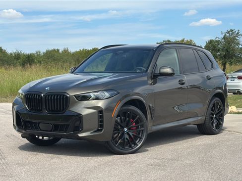 New 2026 BMW X5 sDrive40i w/ M Sport Package image 2