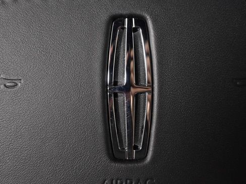 New 2026 Lincoln Navigator L Reserve AWD/4WD image 33