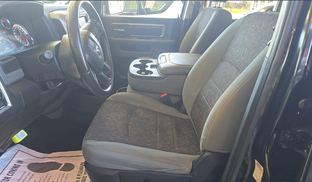 Used 2019 RAM 1500 Big Horn AWD/4WD image 8