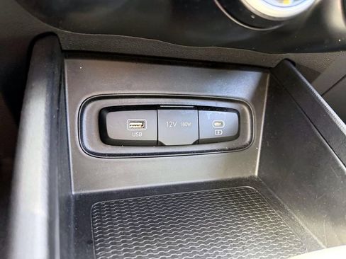 Certified 2023 Hyundai Venue SEL w/ Cargo Package FWD image 29