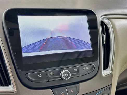 Used 2024 Chevrolet Malibu LT FWD image 22