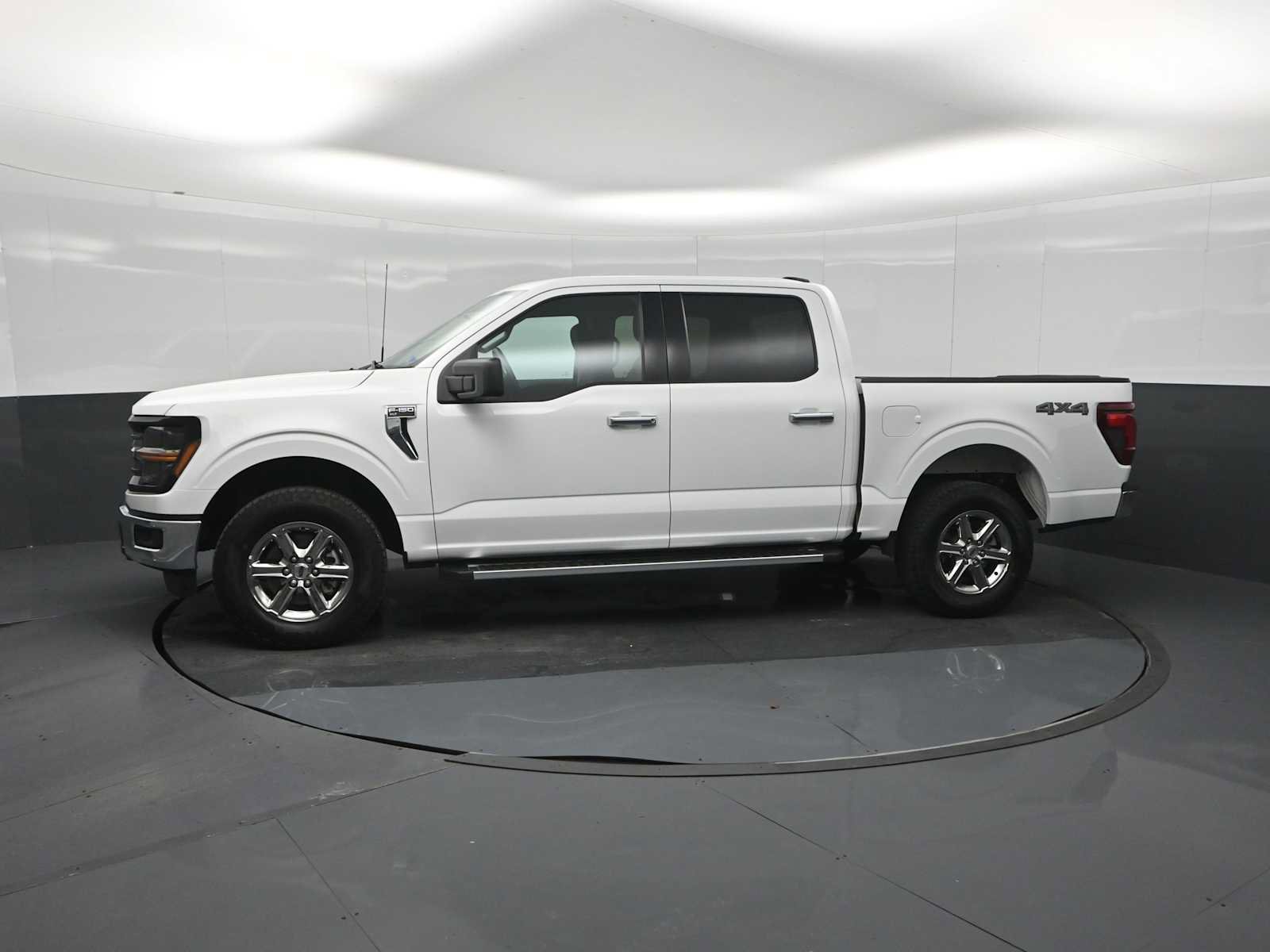 Certified 2025 Ford F150 XLT w/ Equipment Group 301A Standard AWD/4WD image 4
