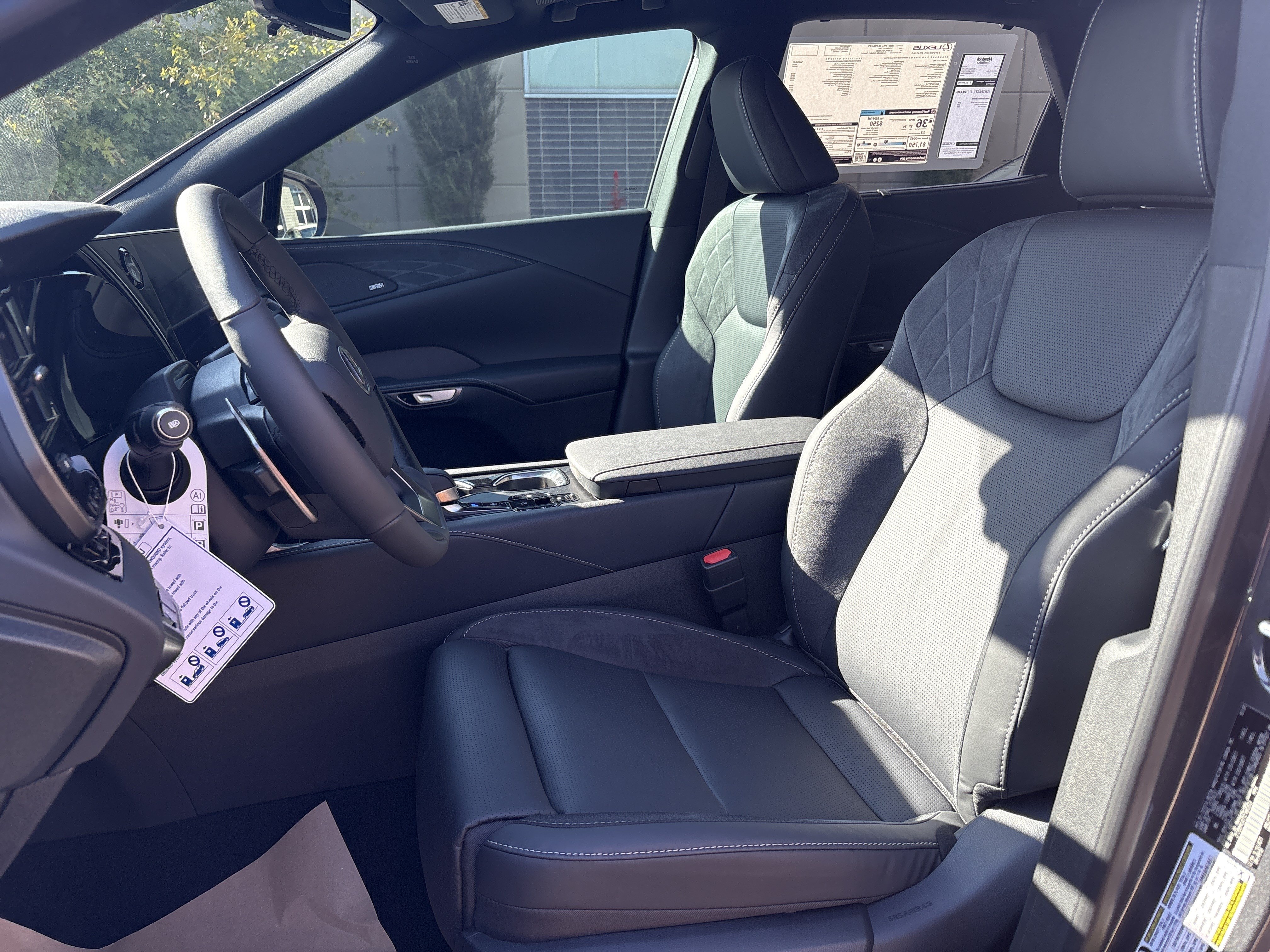 New 2026 Lexus RX 350 w/ Convenience Package AWD/4WD image 15