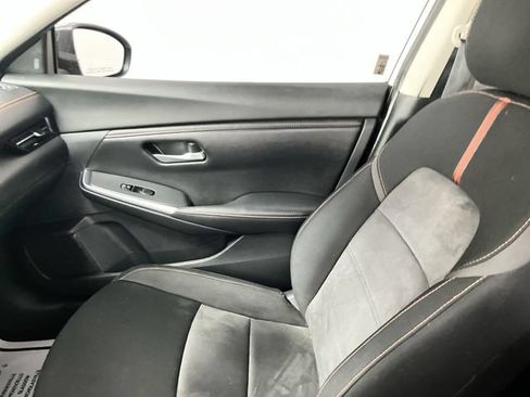 Used 2021 Nissan Sentra SR FWD image 11
