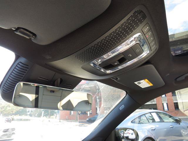 Used 2026 Mercedes-Benz GLB 250 4MATIC image 15
