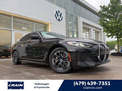 Used 2024 BMW i4 eDrive35 w/ Premium Package RWD image 1
