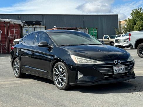Used 2020 Hyundai Elantra Limited w/ Ultimate Package 03 image 1