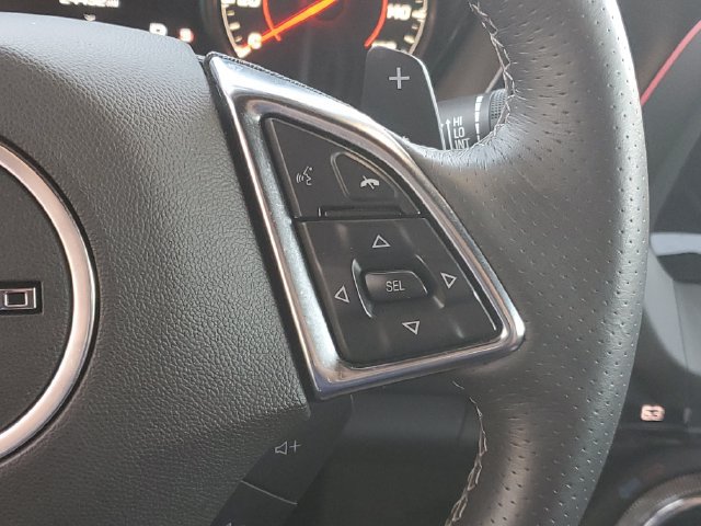 Used 2018 Chevrolet Camaro LT RWD image 19