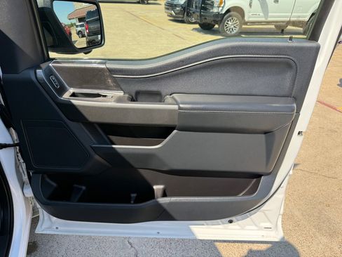 Used 2022 Ford F150 XLT w/ Equipment Group 302A High image 26